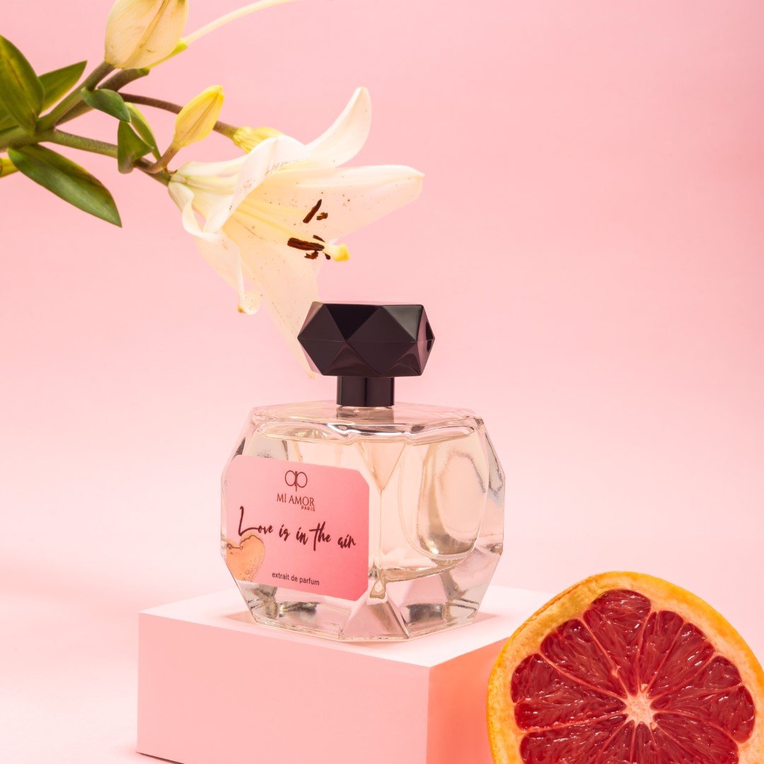 LOVE IS IN THE AIR PREMIUM PERFUME FOR WOMEN